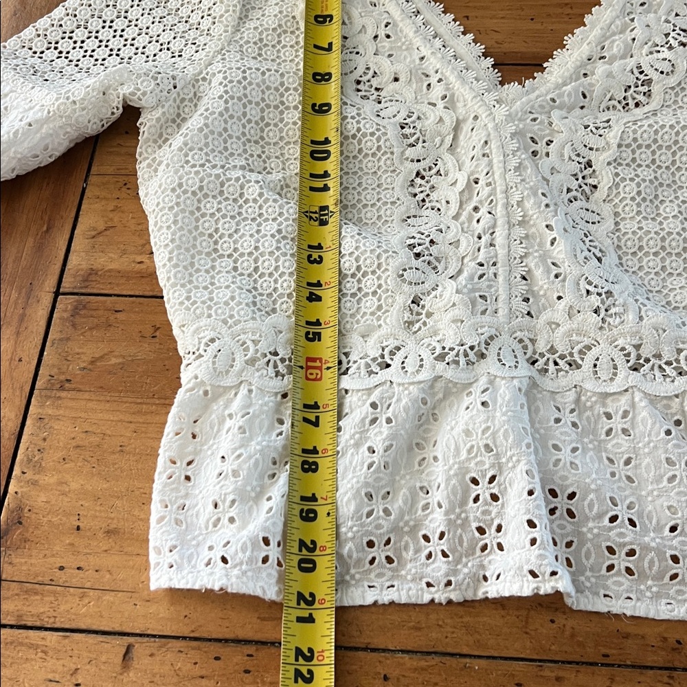 Abercrombie & Fitch Crochet Blouse size L - Picture 10 of 13